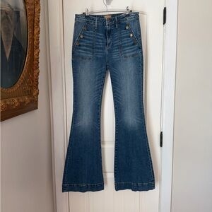 Driftwood Farrah Button Sides Flare Jean